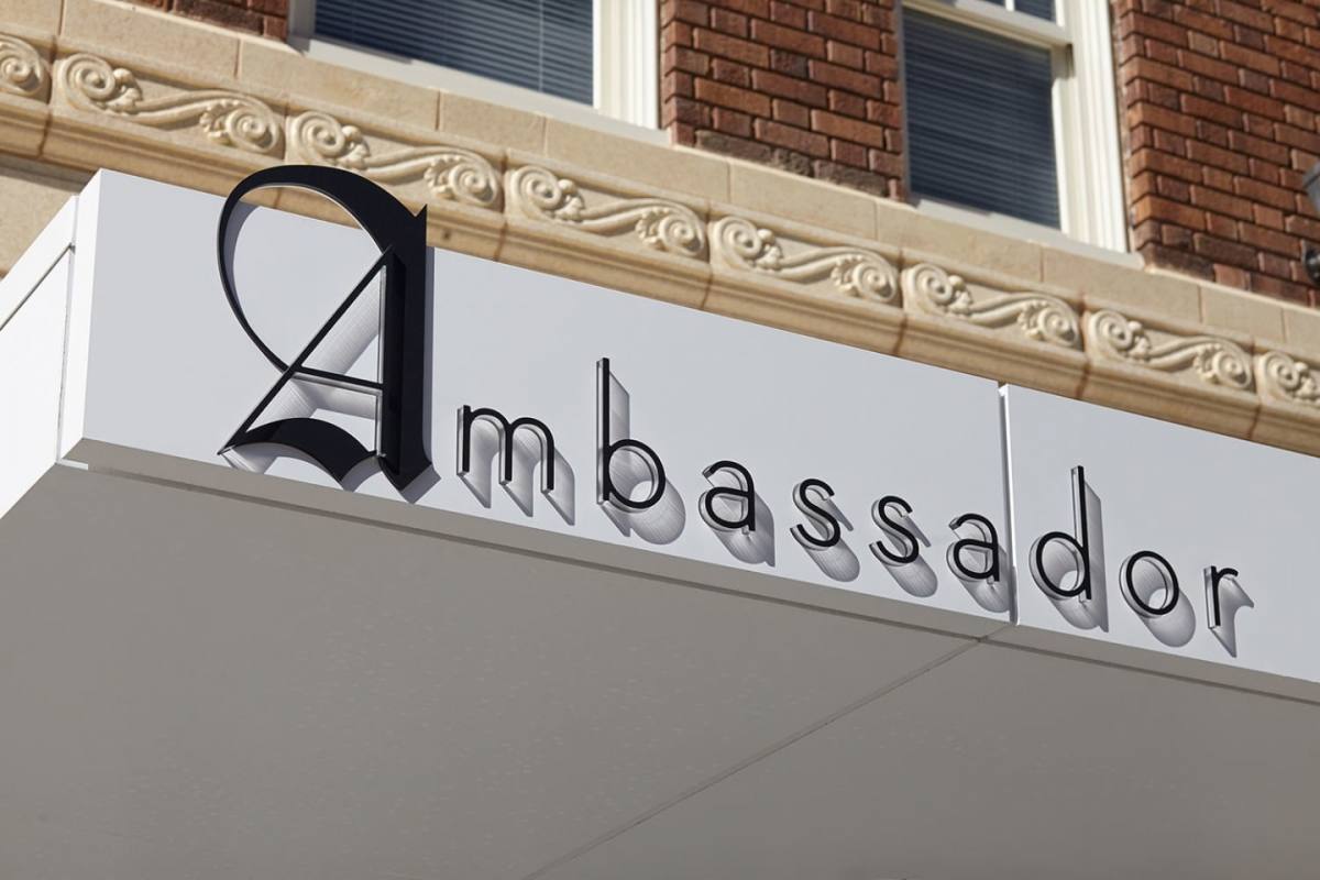 Apartment for rent at Ambassador, 3560 Broadway St, Kansas City, MO 64111