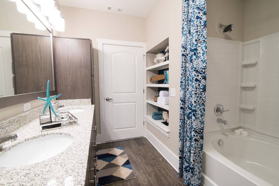 Apartment for rent at Sawmill Point, 1015 Nutt St, Wilmington, NC 28401