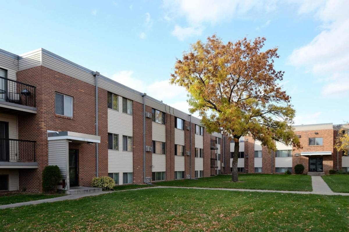Apartment for rent at Terrace on the Green, 1605 20th St S, Moorhead, MN 56560