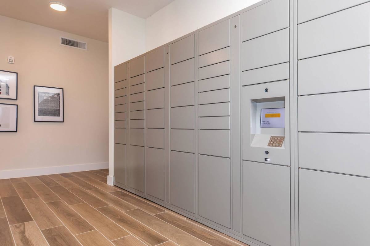 Apartment for rent at Royalton at Kingwood, 21919 Northpark Dr, Porter, TX 77365
