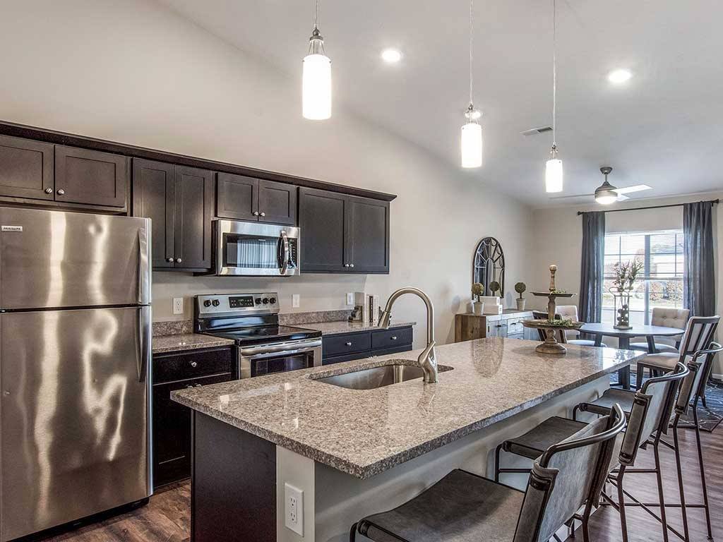 Apartment for rent at Redwood Mansfield, 900 Max Ave, Mansfield, OH 44904