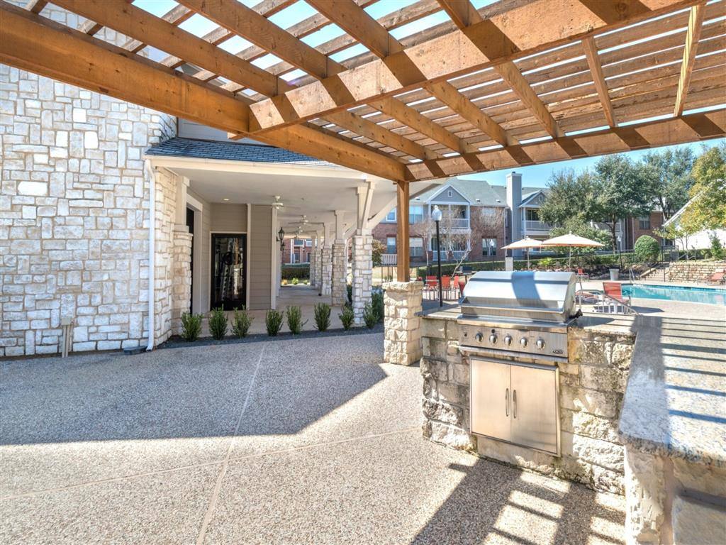 Townhouse for rent at Creekside at Legacy, 6300 Windcrest Dr, Plano, TX 75024