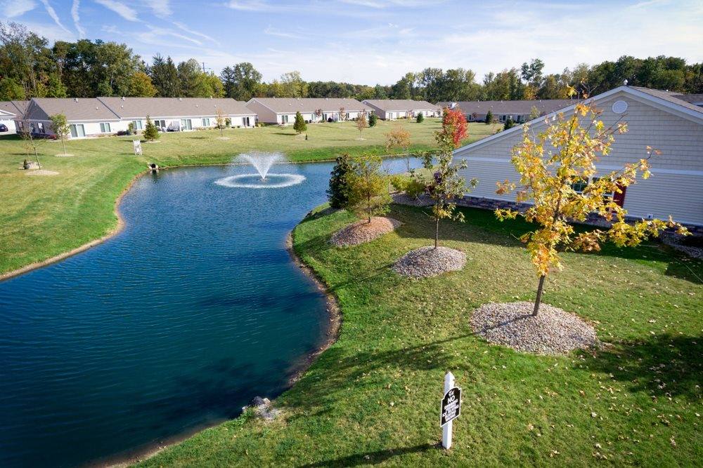 Apartment for rent at Redwood Avon Lake, 610 Hampshire Blvd, Avon Lake, OH 44012