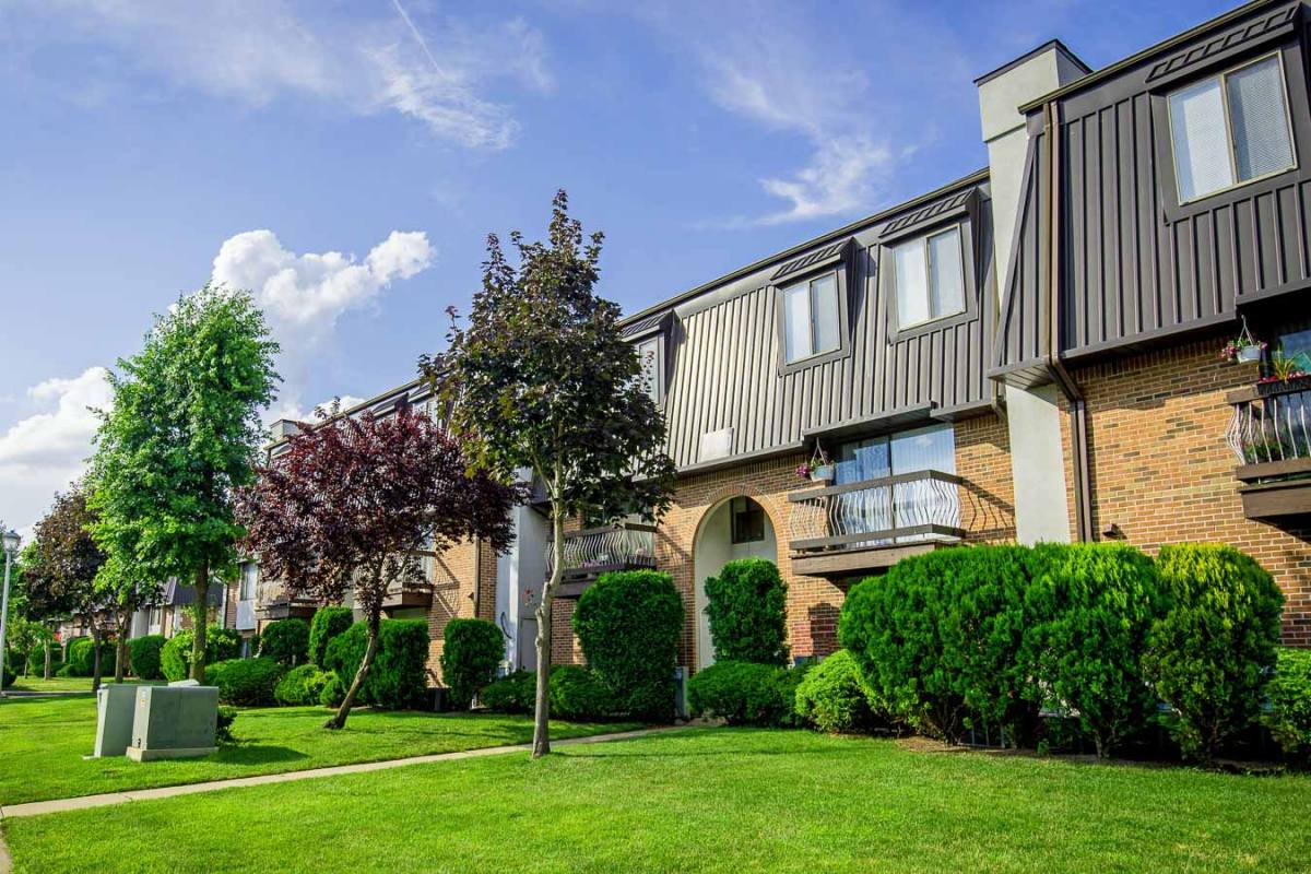 Townhouse for rent at Rachel Gardens, 67 Chapin Rd, Bernardsville, NJ 07924