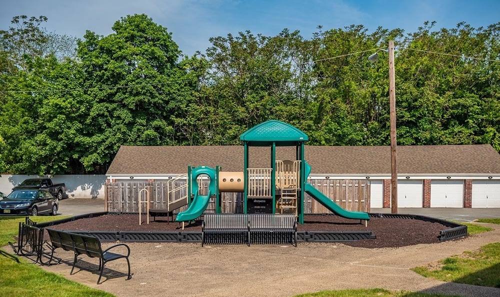 Townhouse for rent at Wayne Village, 27 Lancaster Court #B, Wayne, NJ 07470