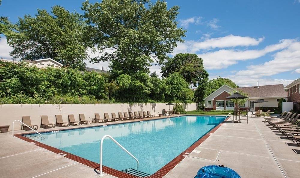 Townhouse for rent at Wayne Village, 27 Lancaster Court #B, Wayne, NJ 07470