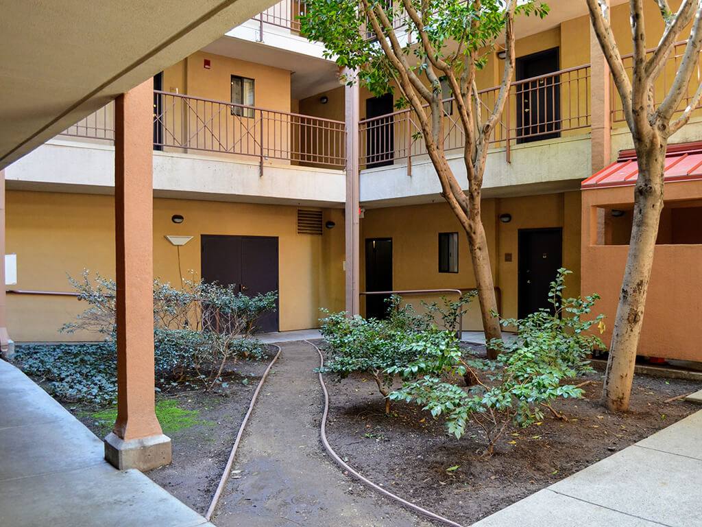 Apartment for rent at Del Norte Place Apartment Homes, 11720 San Pablo Ave, El Cerrito, CA 94530