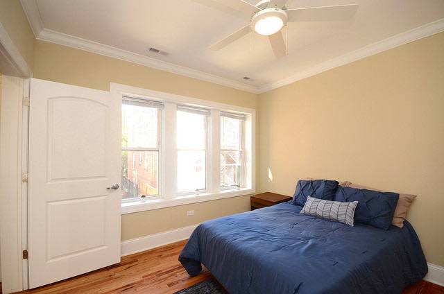 Apartment for rent at 6616 N Glenwood Ave, Chicago, IL 60626