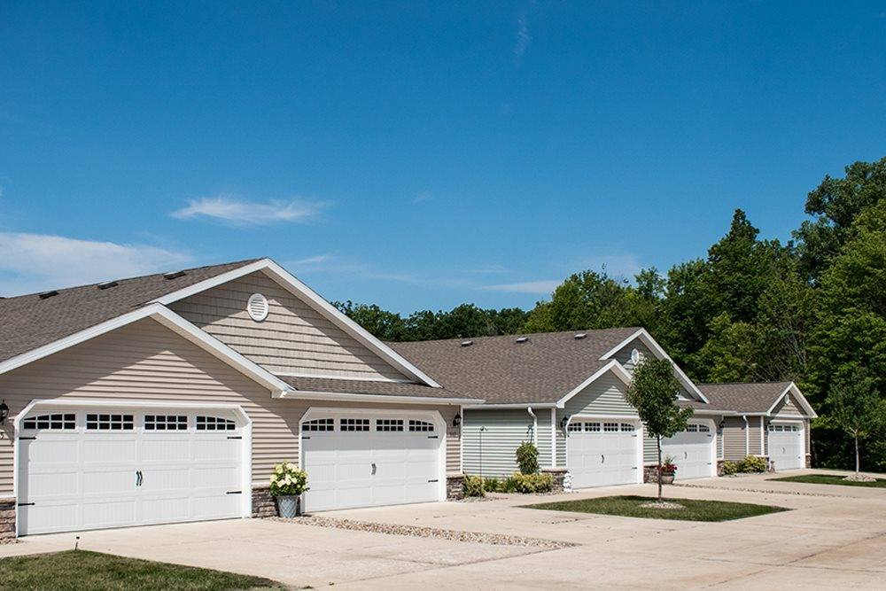 Apartment for rent at Redwood Temperance, 1046 Sanctuary Way, Temperance, MI 48182