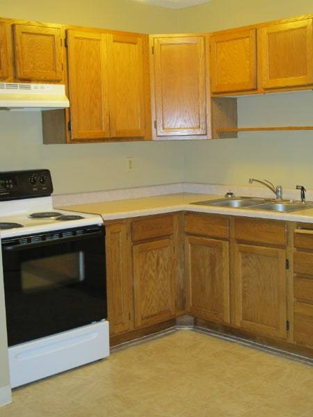 Apartment for rent at Pine Tree Park - 806, 806 Hazel St N, Saint Paul, MN 55119
