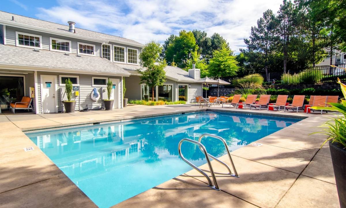 Apartment for rent at Birch Pointe, 17520 NW Cornell Rd, Beaverton, OR 97006