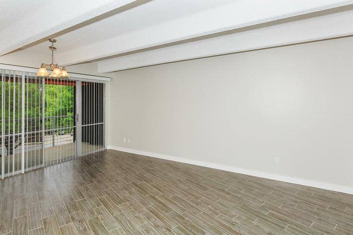 Apartment for rent at Pearl at Midtown, 6008 Ridgecrest Rd, Dallas, TX 75231