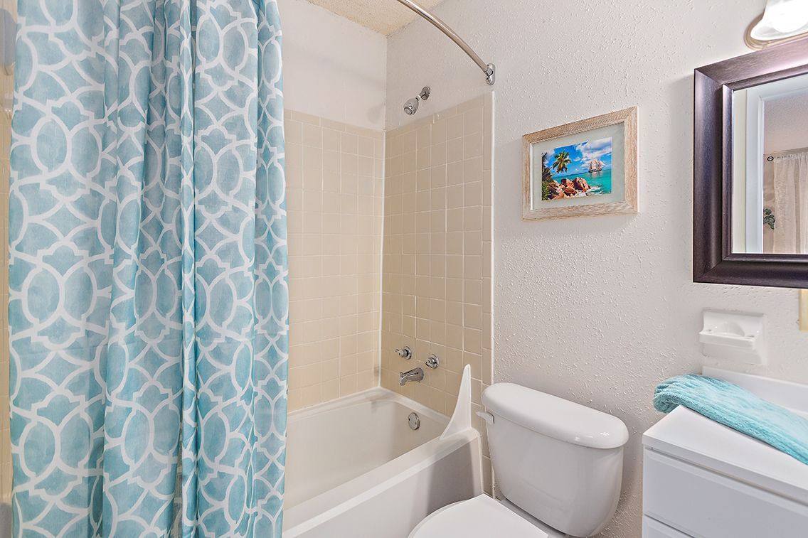 Apartment for rent at Dwell at Greenridge, 7910 Crossroads Dr, Charleston, SC 29406