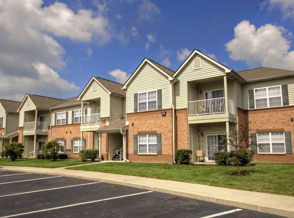 Apartment for rent at Saratoga Crossing, 4200 Stillwater Dr, Plainfield, IN 46168