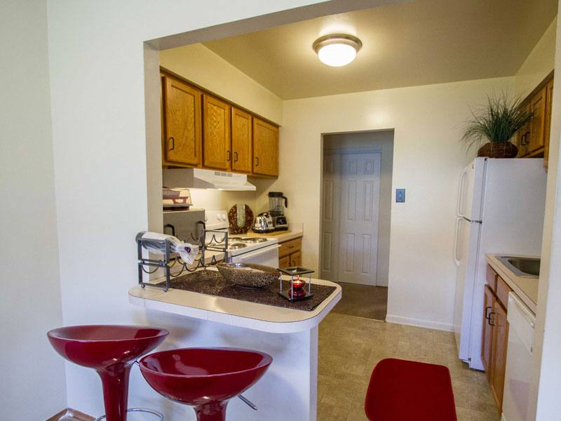 Apartment for rent at Colebrook, 8 Welsh Dr, Lancaster, PA 17601