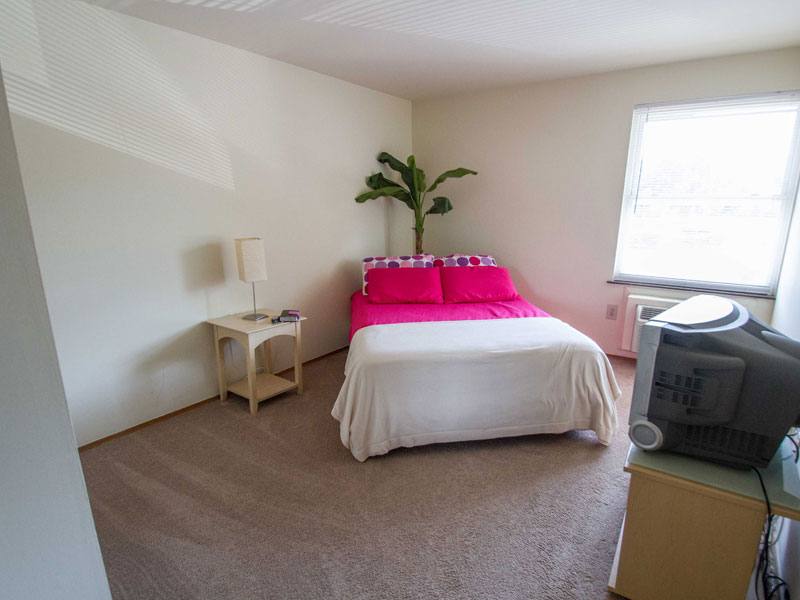 Apartment for rent at Colebrook, 8 Welsh Dr, Lancaster, PA 17601