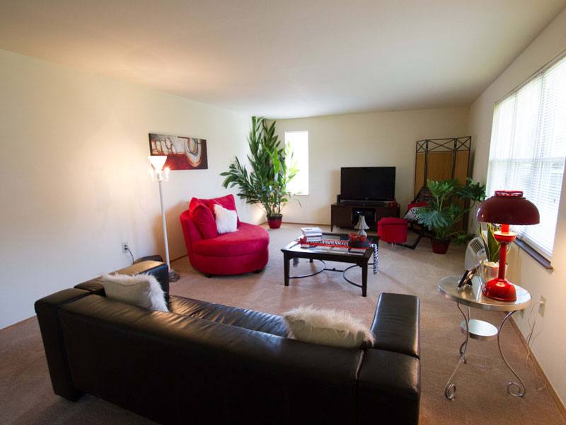 Apartment for rent at Colebrook, 8 Welsh Dr, Lancaster, PA 17601