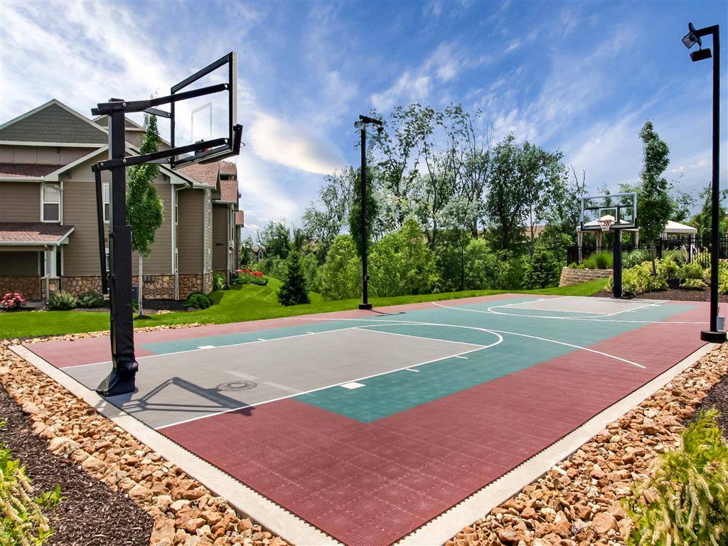 Apartment for rent at Riverstone, 8940 N Shannon Ave, Kansas City, MO 64153