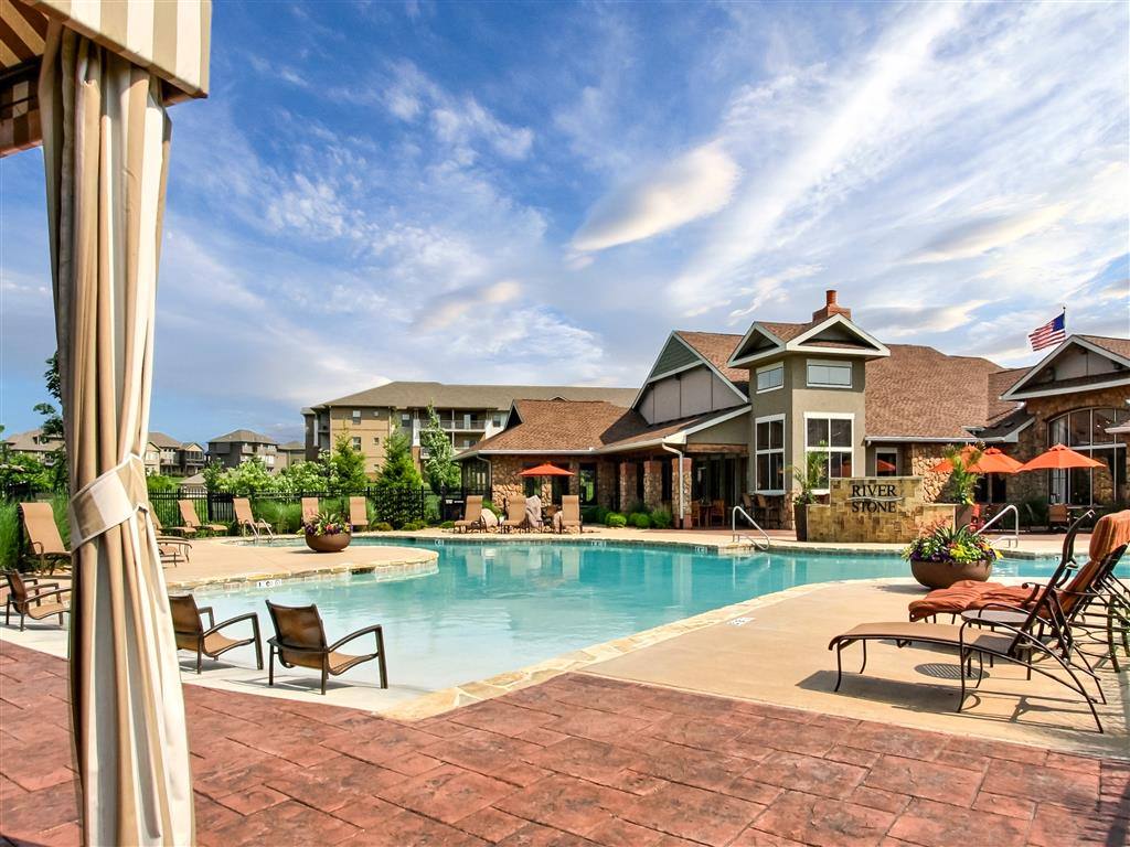 Apartment for rent at Riverstone, 8940 N Shannon Ave, Kansas City, MO 64153