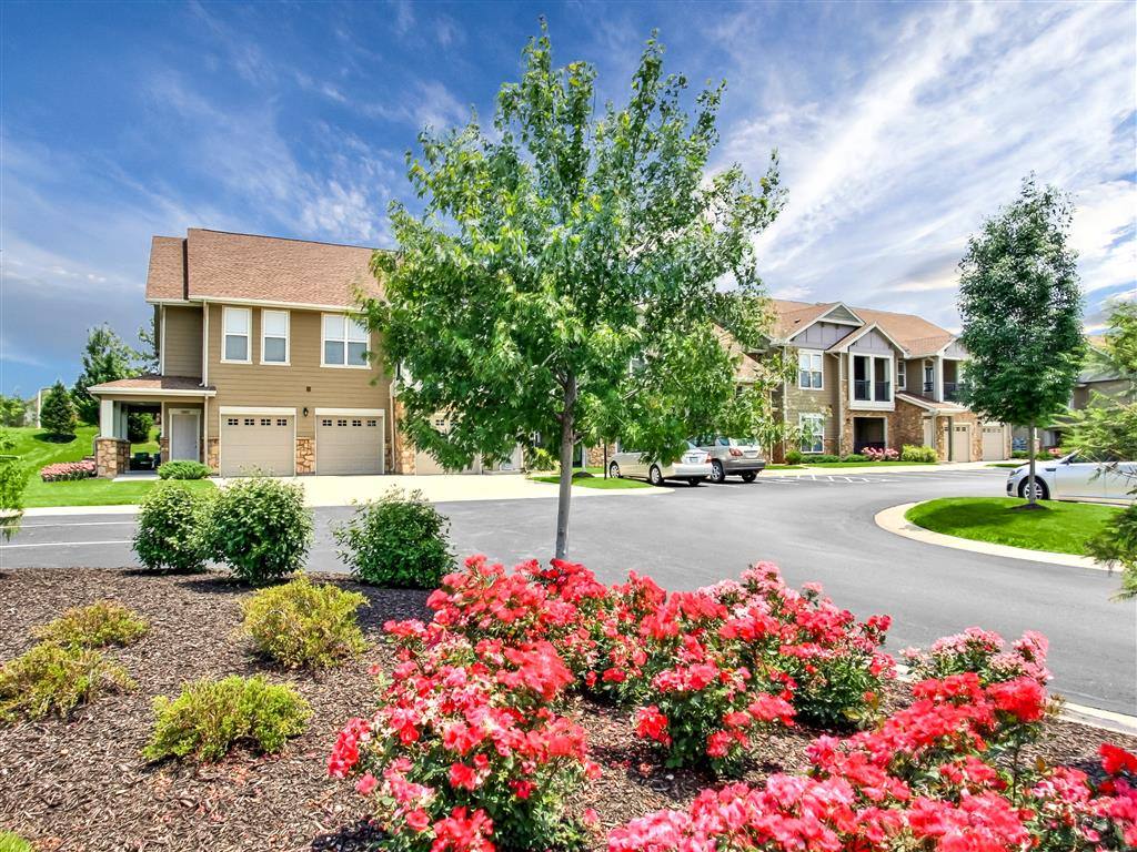 Apartment for rent at Riverstone, 8940 N Shannon Ave, Kansas City, MO 64153