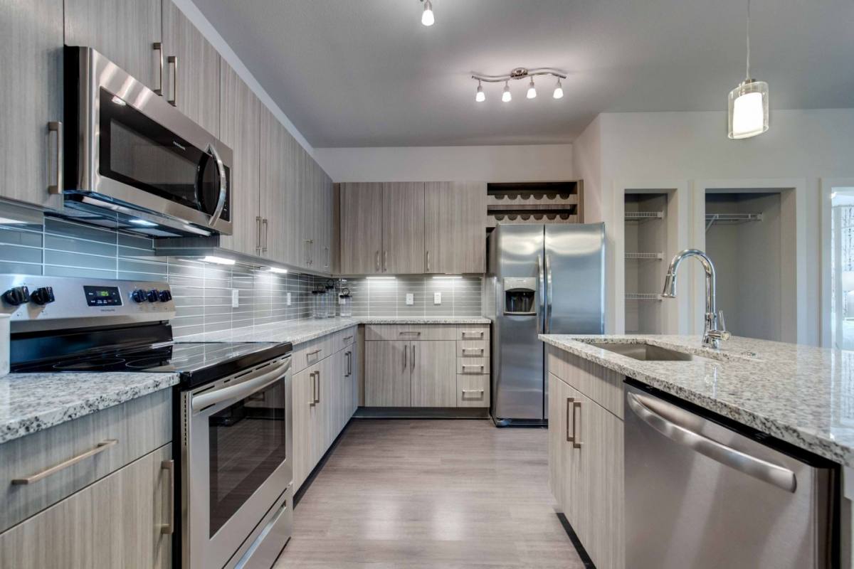 Townhouse for rent at Cortland at Coalton, 501 Summit Blvd, Broomfield, CO 80021