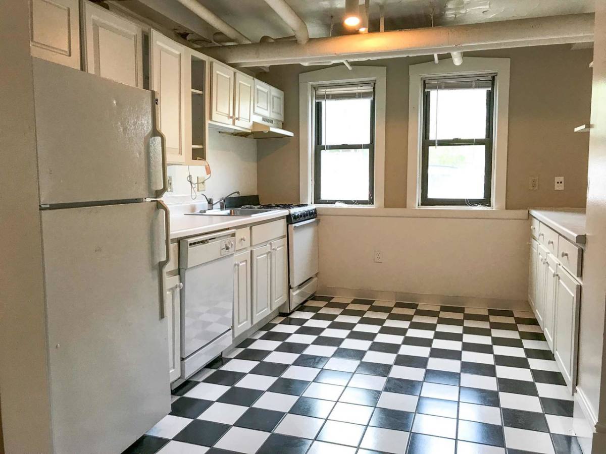 Apartment for rent at 2523-29 E Webster, 2523 E Webster Place, Milwaukee, WI 53211