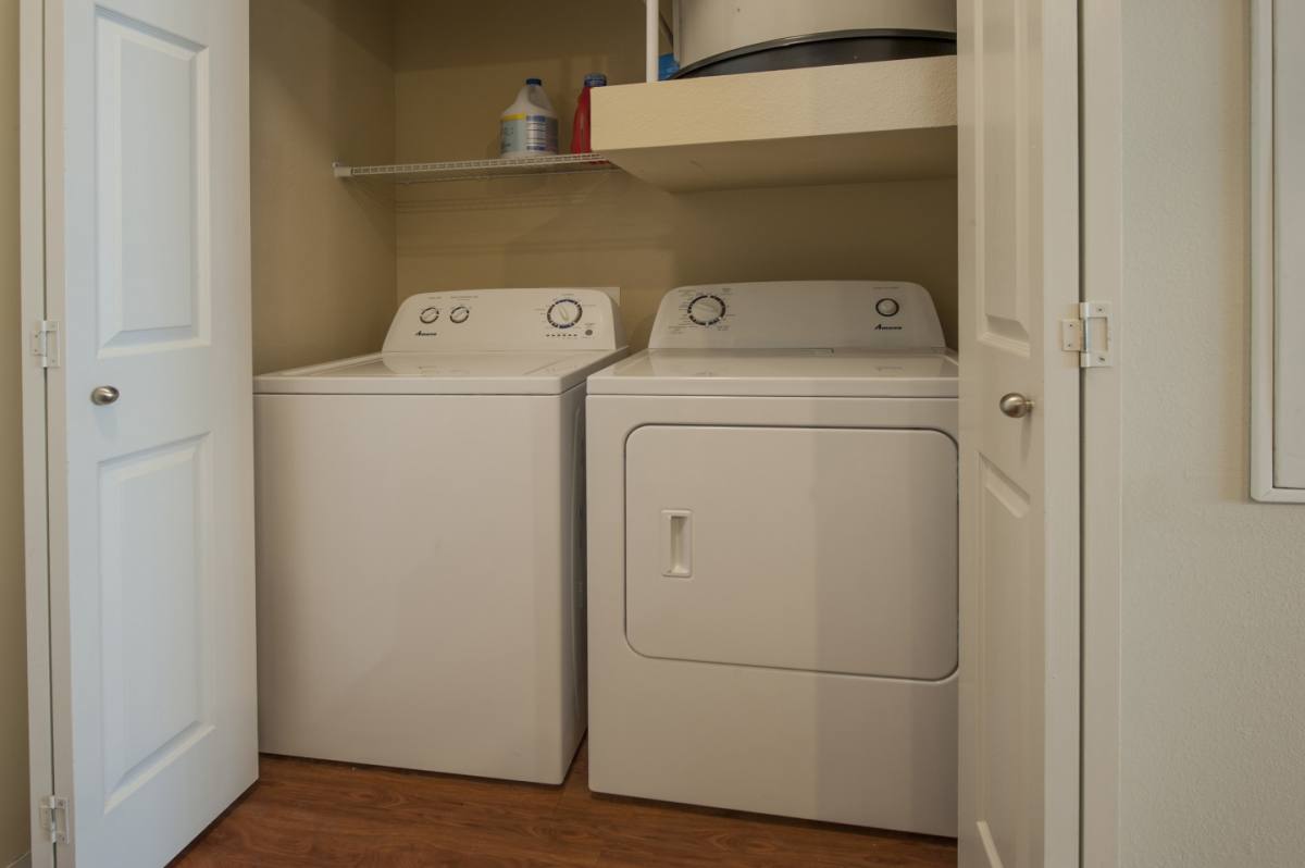 Apartment for rent at Oak Tree, 2511 Golf Course Rd, Kingsville, TX 78363
