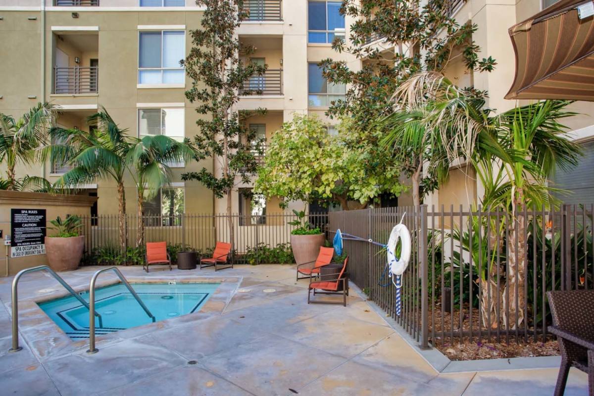 Apartment for rent at The Enclave at Warner Center Apartment Homes, 6710 Variel Ave, Canoga Park, CA 91303