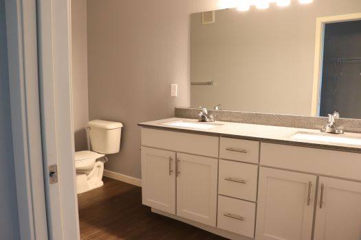 Apartment for rent at Trails Edge, 3000 Country View Dr, Saint Paul, MN 55109