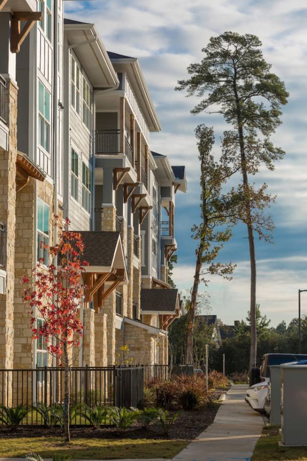Apartment for rent at Creekside Park the Residences, 26700 Kuykendahl Rd, Tomball, TX 77375