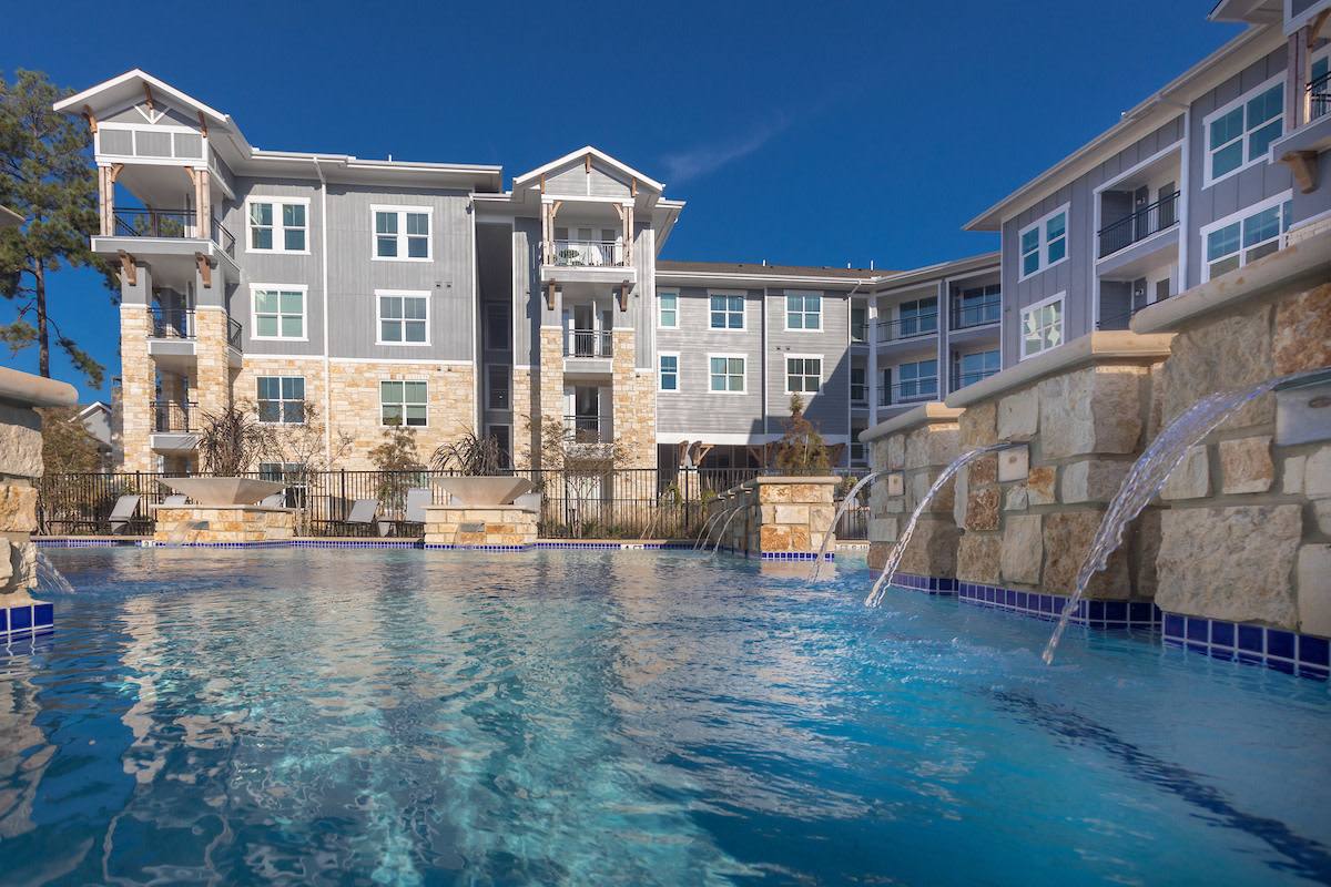 Apartment for rent at Creekside Park the Residences, 26700 Kuykendahl Rd, Tomball, TX 77375