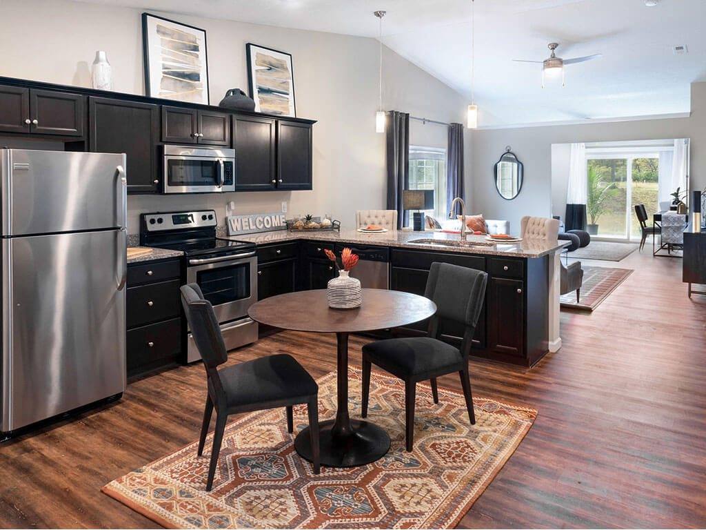 Apartment for rent at 487 Redwood Dr, Cuyahoga Falls, OH 44223