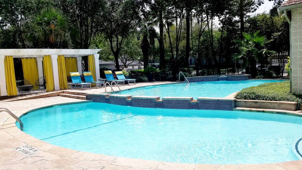 Apartment for rent at Mallard Creek, 23423 Highway 59, Kingwood, TX 77339