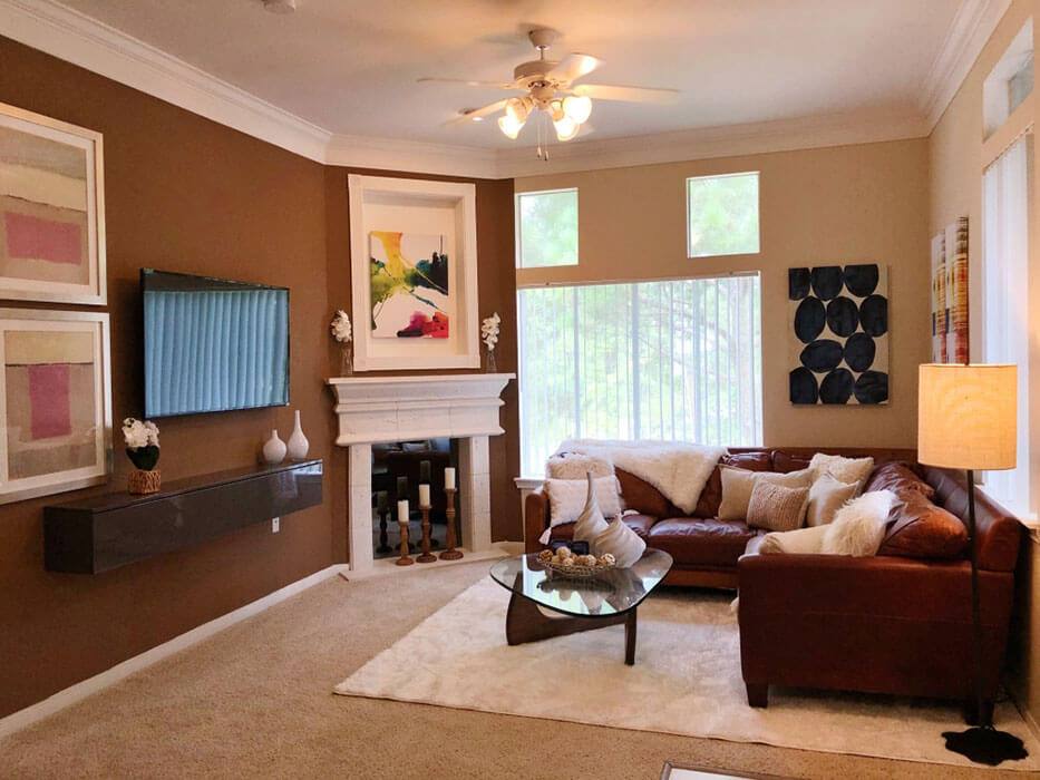 Apartment for rent at Mallard Creek, 23423 Highway 59, Kingwood, TX 77339