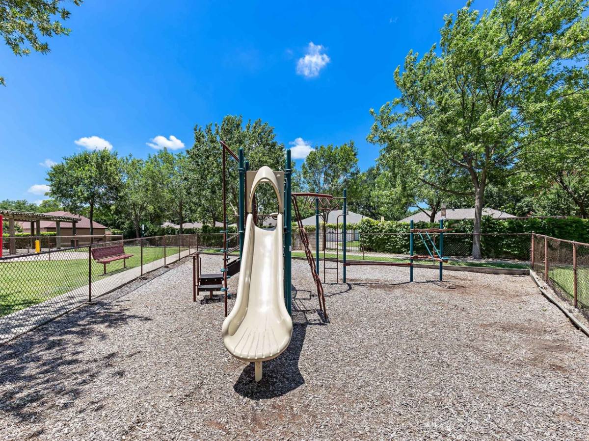 Apartment for rent at Block 24, 2000 E Arapaho Rd, Richardson, TX 75081