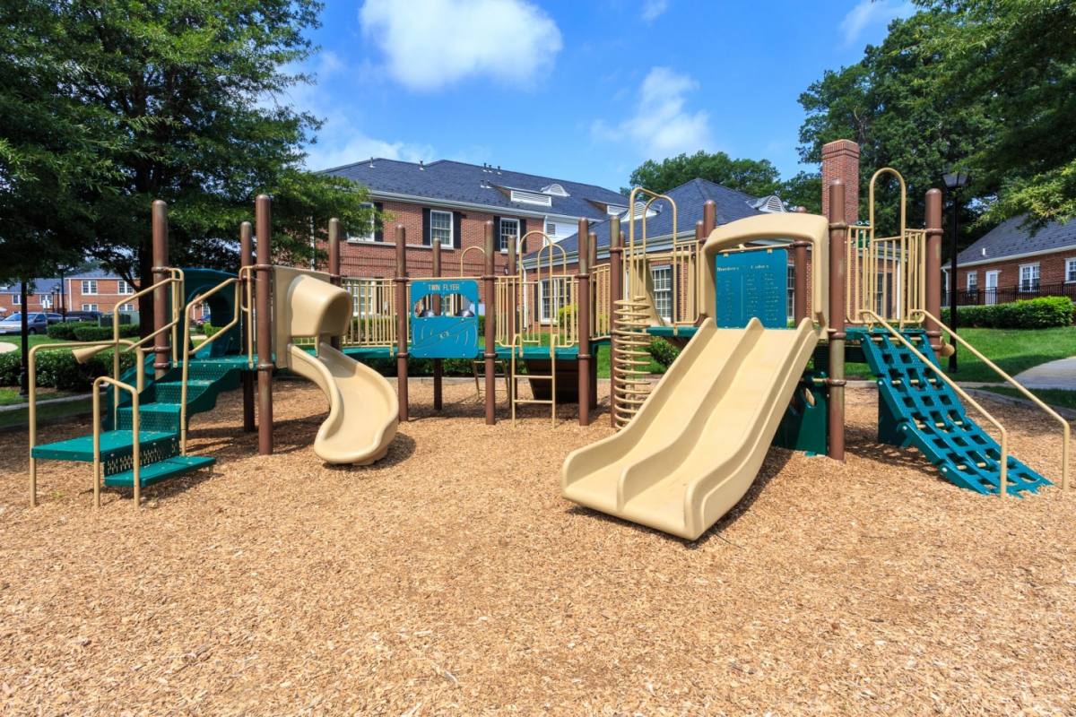 Apartment for rent at Gates of Ballston, 4108 4th St N, Arlington, VA 22203