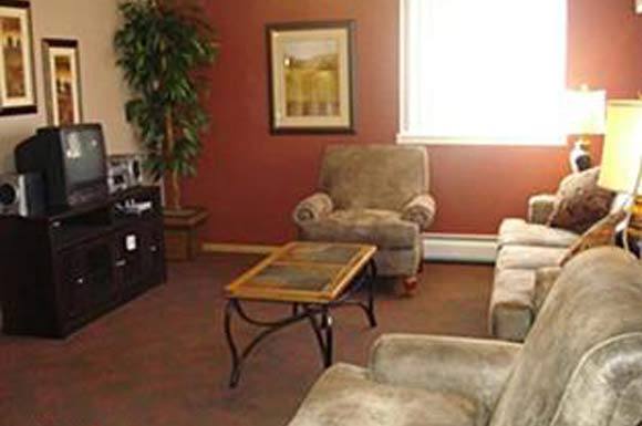 Apartment for rent at Villa Del Coronado, 8104 Zane Ave N, Minneapolis, MN 55443