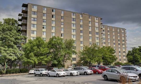Apartment for rent at Fir Hill Towers, 55 Fir Hill, Akron, OH 44304