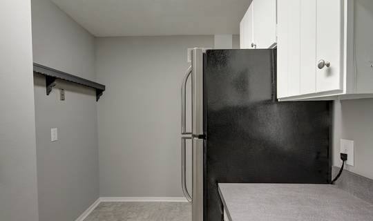 Apartment for rent at Fir Hill Towers, 55 Fir Hill, Akron, OH 44304