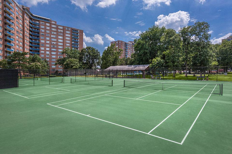 Apartment for rent at Stratford at Southern Towers, 4901 Seminary Rd, Alexandria, VA 22311