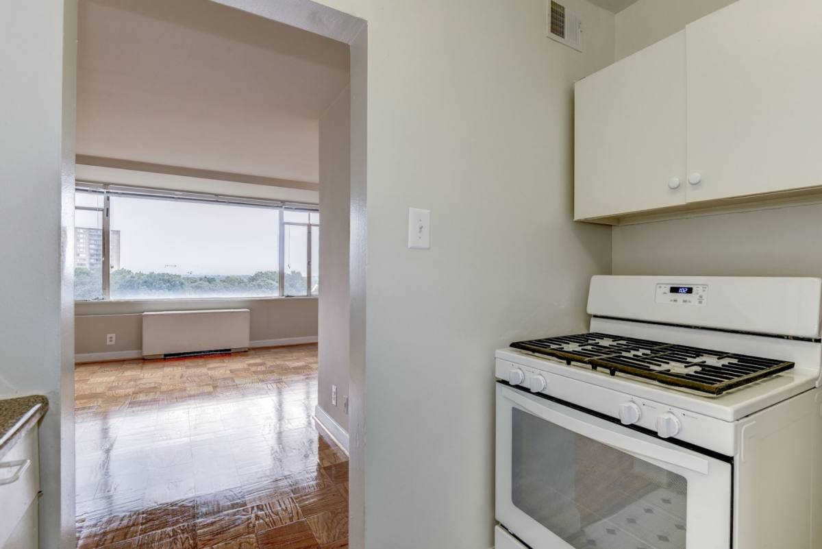 Apartment for rent at Stratford at Southern Towers, 4901 Seminary Rd, Alexandria, VA 22311