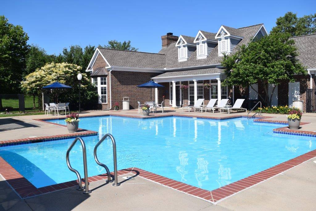 Apartment for rent at Town Center, 6233 W 120th St, Leawood, KS 66209
