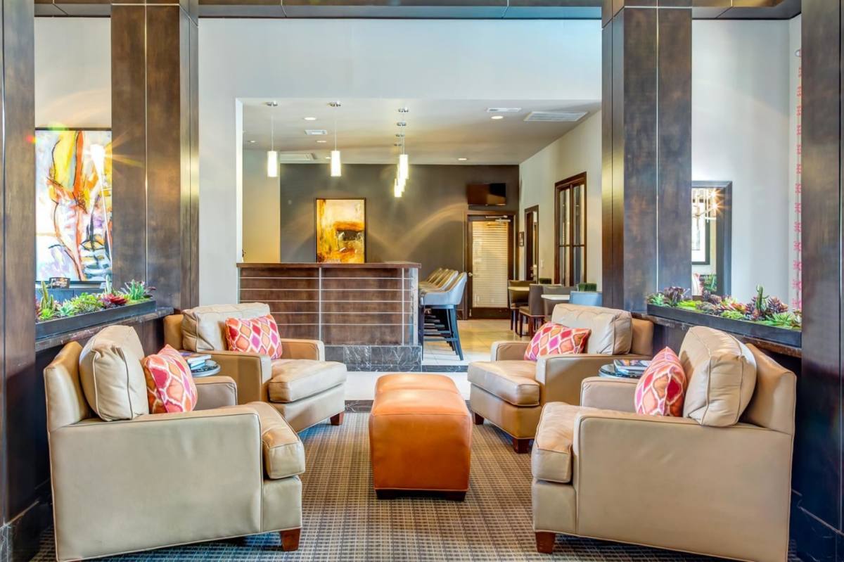 Apartment for rent at Estates at Memorial Heights, 616 Memorial Heights Dr, Houston, TX 77007