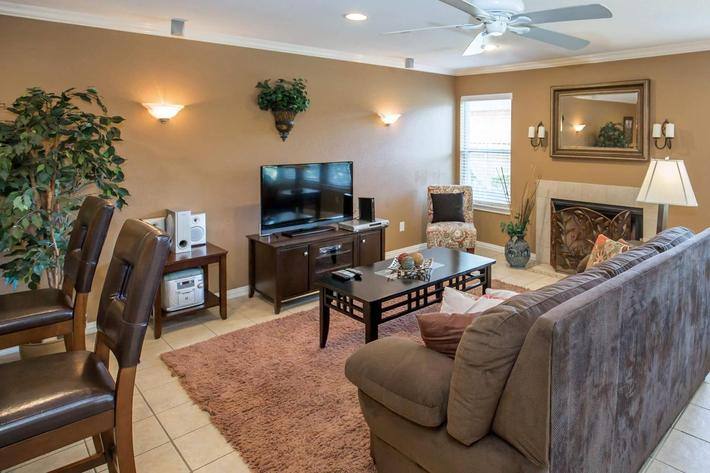 Apartment for rent at Bay Meadows, 17201 Blackhawk Blvd, Friendswood, TX 77546