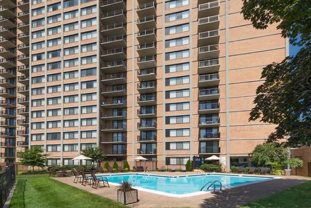 Apartment for rent at Landmark Ridge, 6161 Edsall Rd, Alexandria, VA 22304