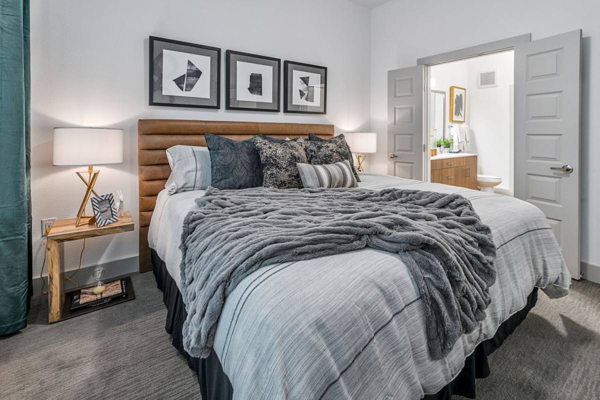 Apartment for rent at The Crosby, 400 S Hall St, Dallas, TX 75226