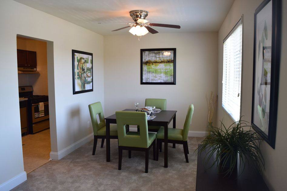 Apartment for rent at Wood Lee Arms, 4400 Lee Highway, Arlington, VA 22207