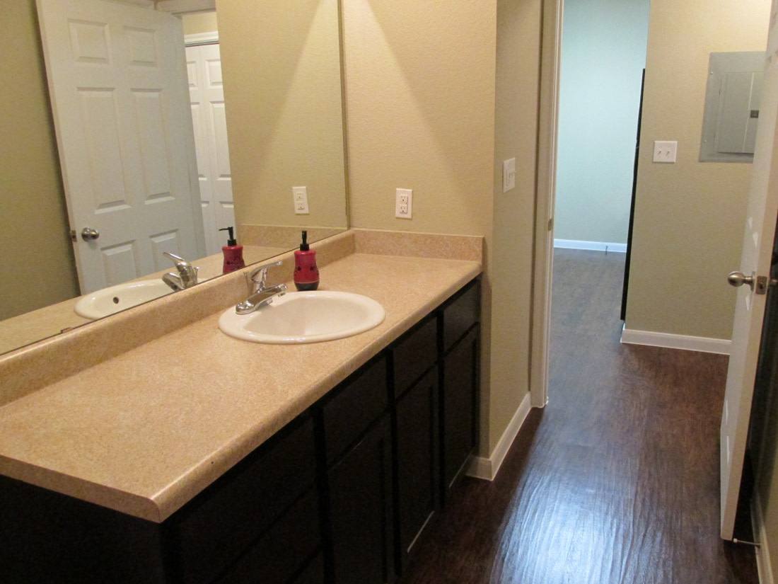 Apartment for rent at Oakland Hills, 386 Paloma Dr, Floresville, TX 78114