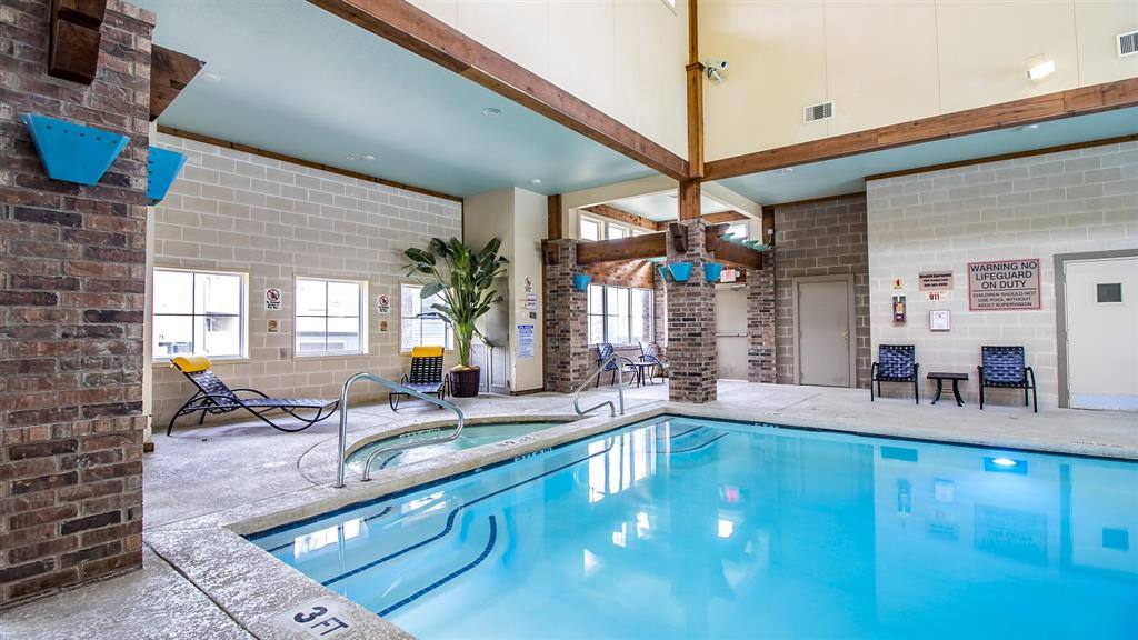 Apartment for rent at Woodhill, 1408 Teasley, Denton, TX 76205