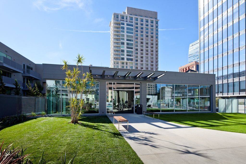 Apartment for rent at Apex the One, 900 S Figueroa St, Los Angeles, CA 90015